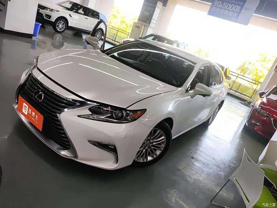 Lexus ES, 2018 1
