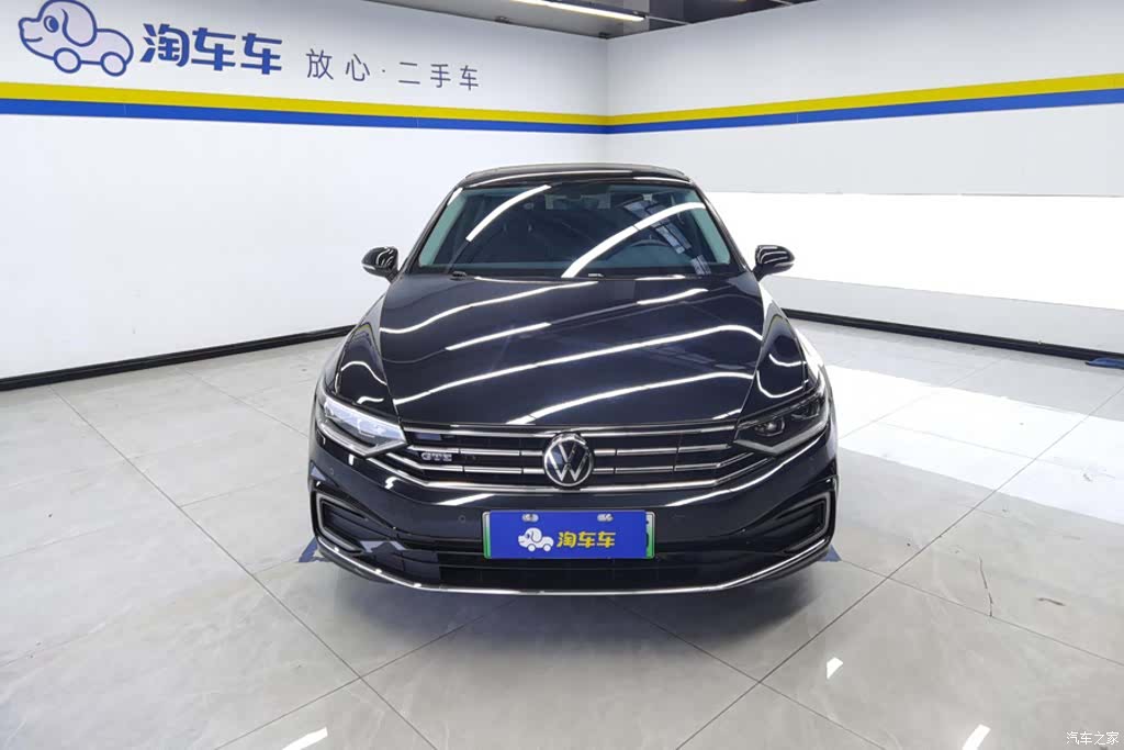 Volkswagen Magotan, 2023 2