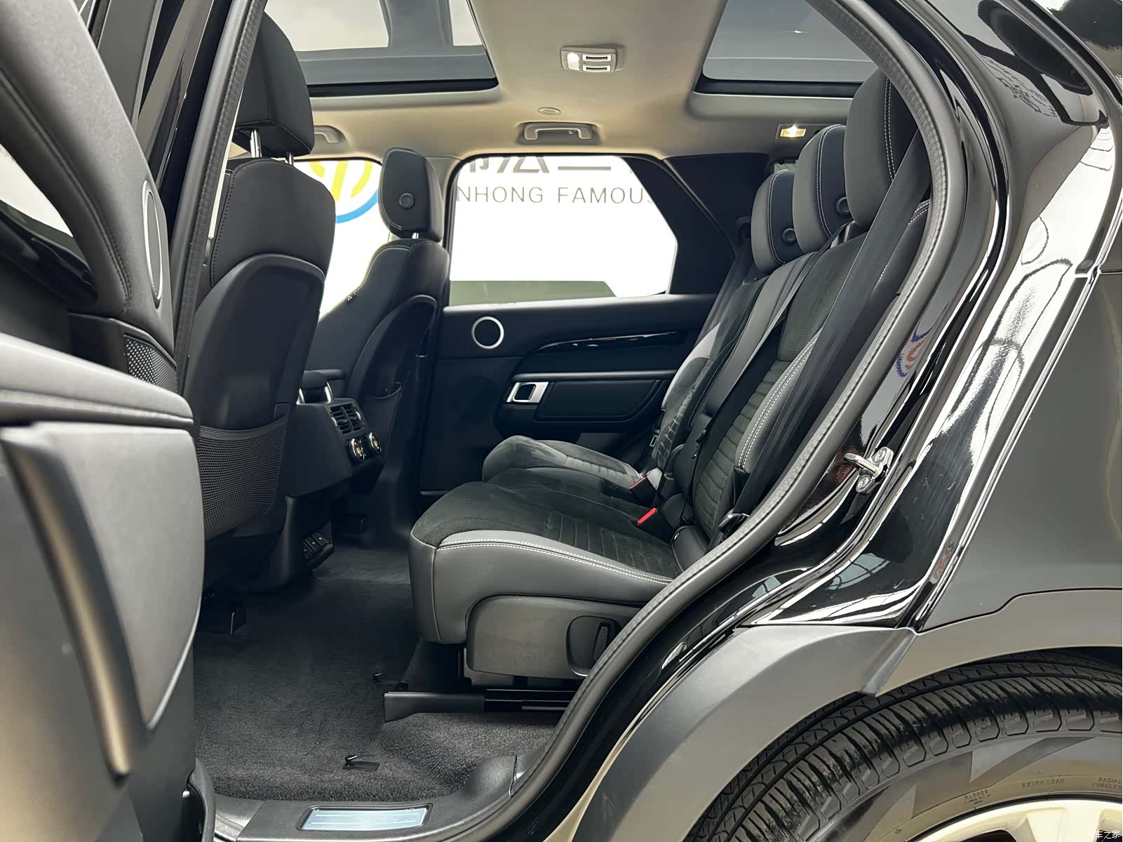 Land Rover Discovery, 2024 13