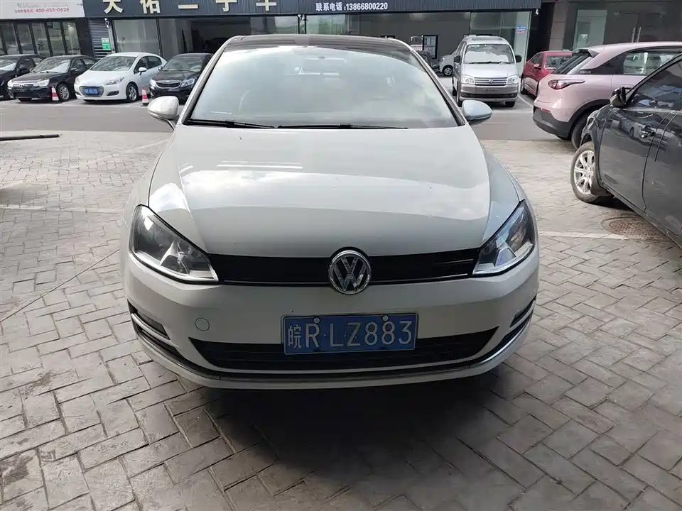 Volkswagen golf