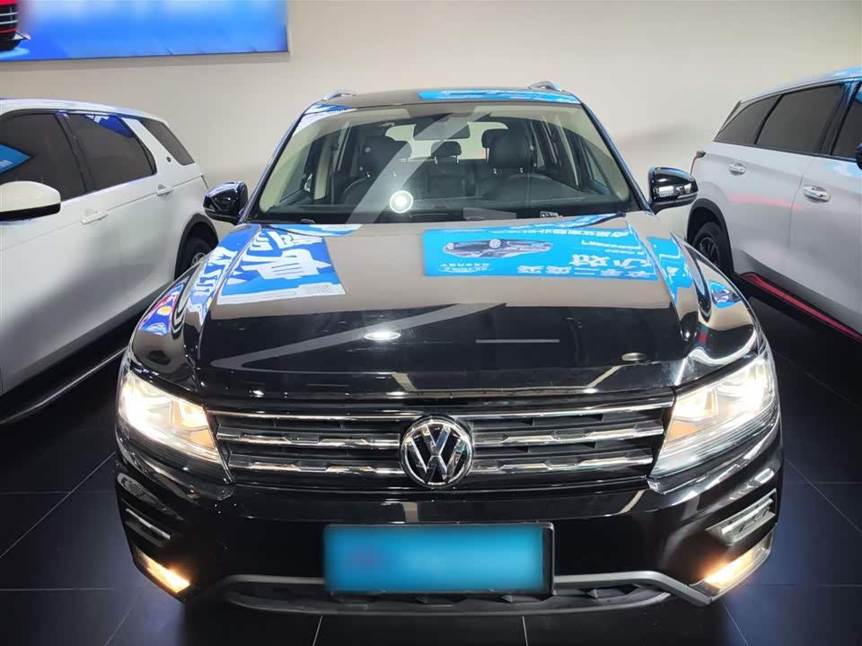 Volkswagen Tiguan L