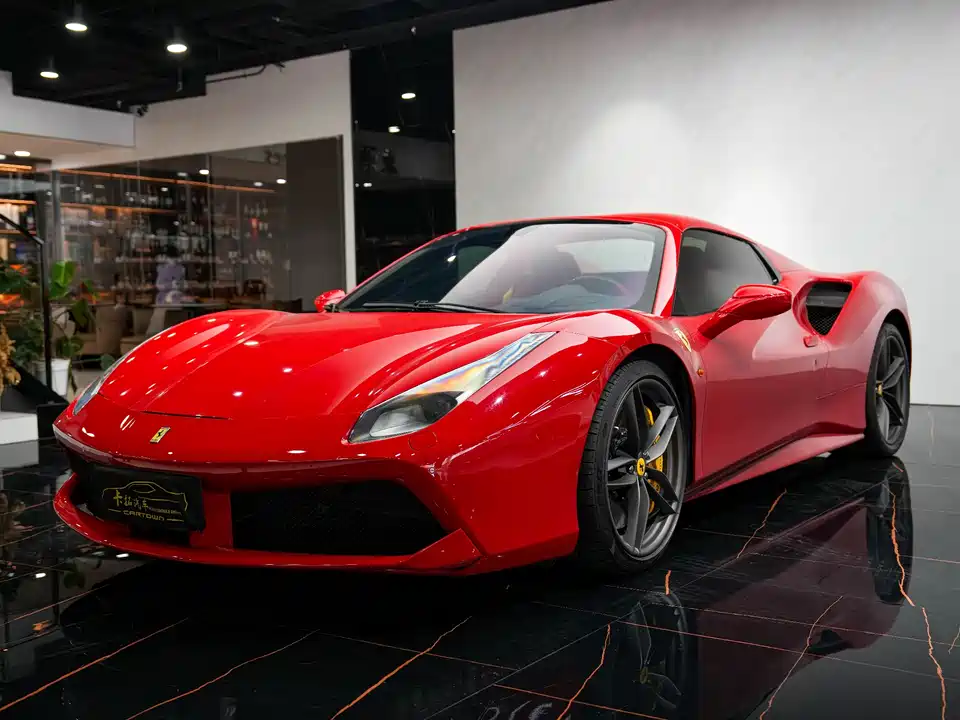 Ferrari 488