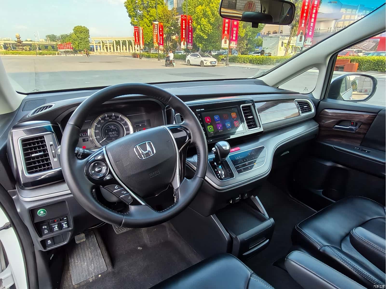 Honda Elysion, 2017 4