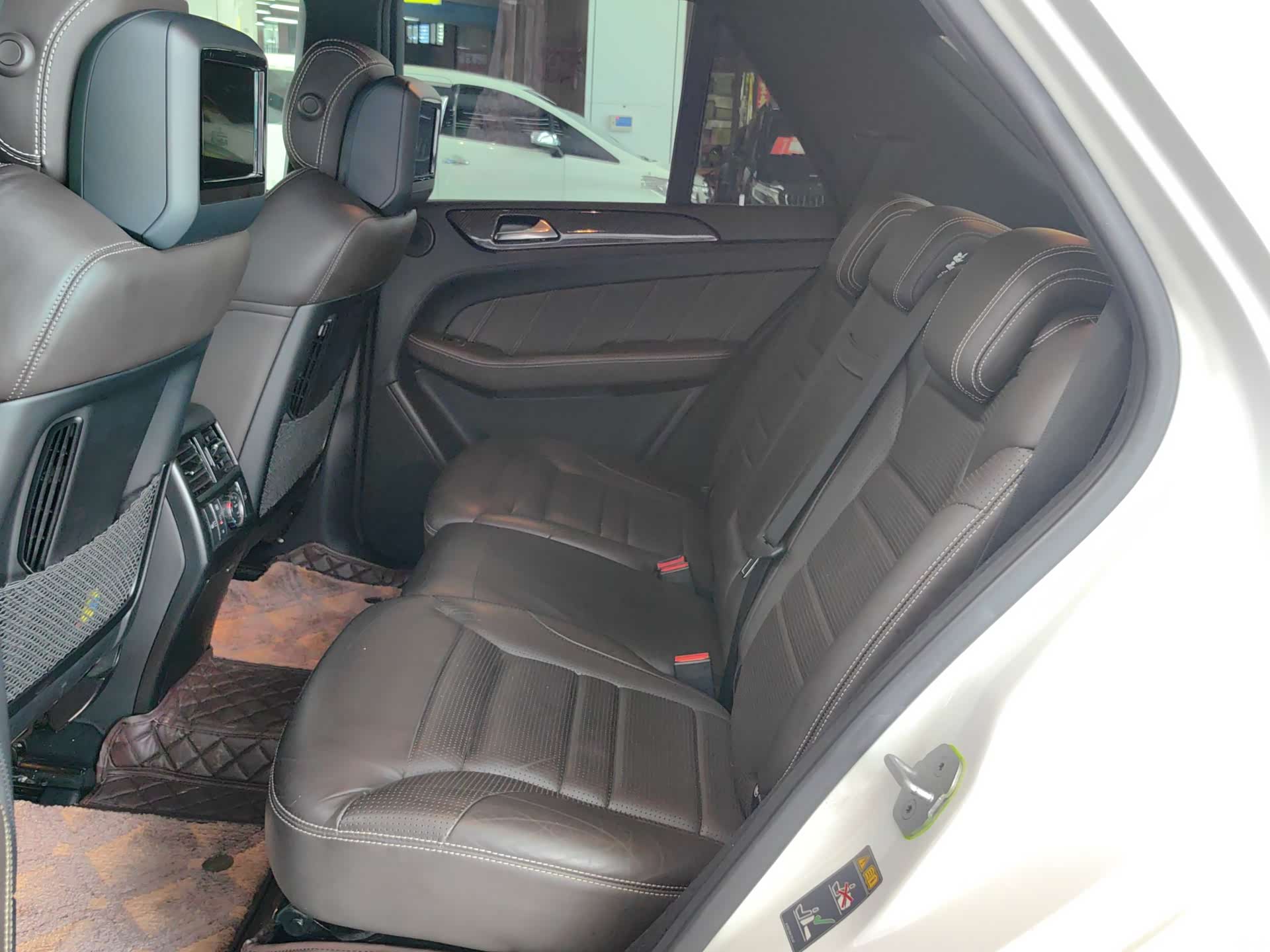 Mercedes-Benz GLE, 2016 9