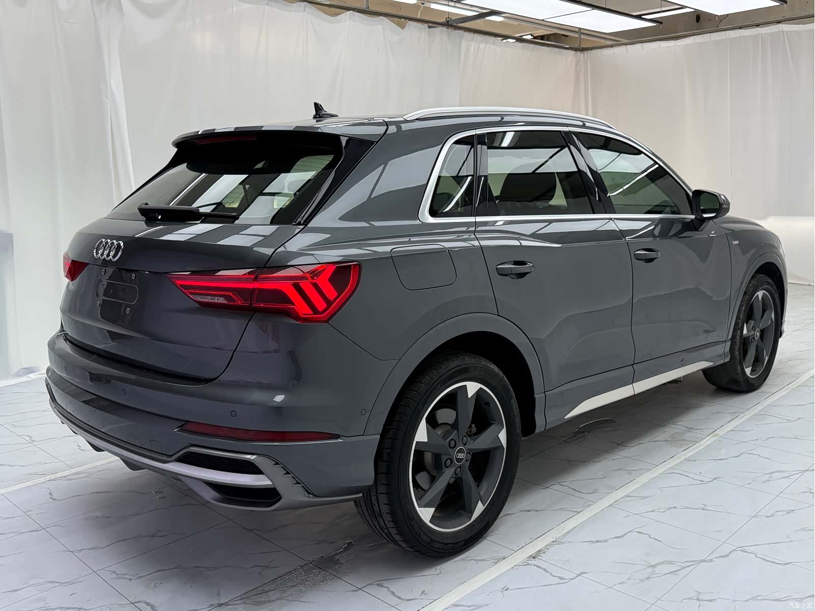 Audi Q3, 2022 6