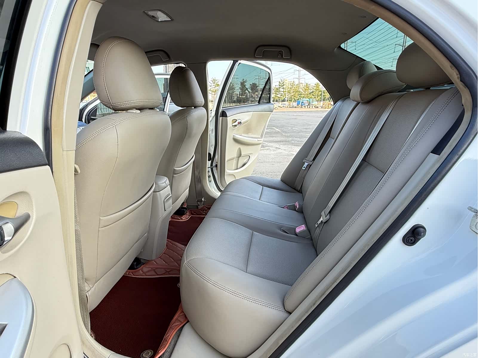 Toyota Corolla, 2012 все фото