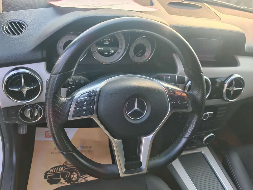 Mercedes-Benz GLK class