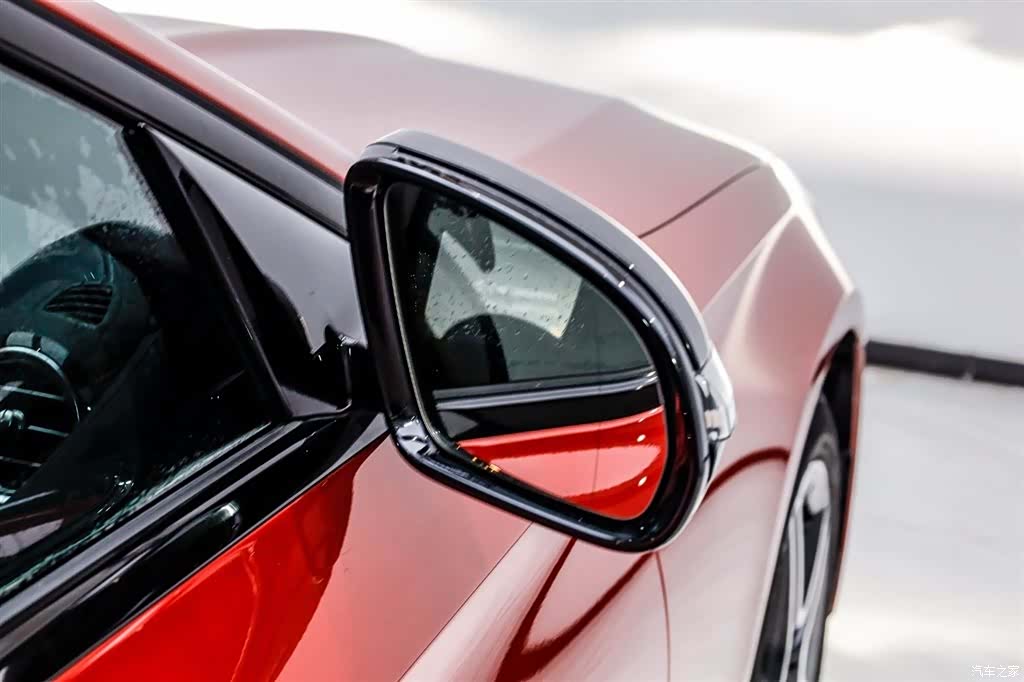 Mercedes-Benz E-Class, 2021 23