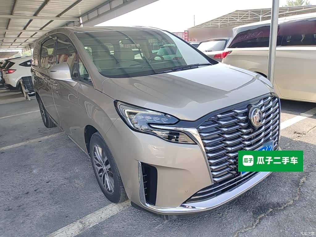 Buick GL8, 2023 4