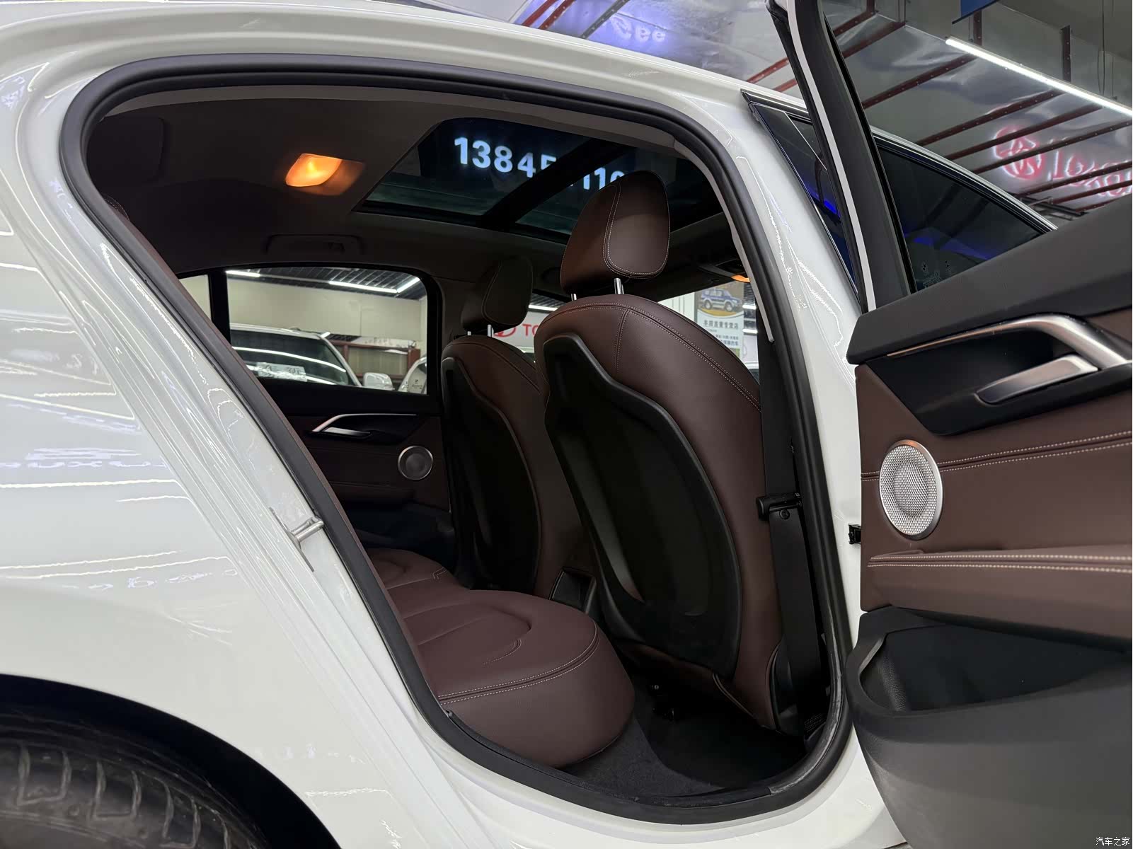 BMW 1 Series, 2023 11
