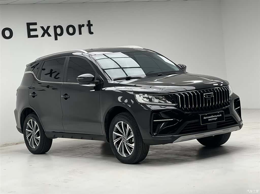 Geely X6, 2022 3