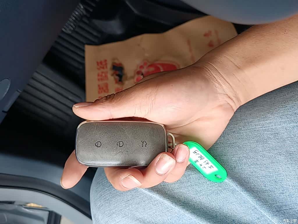 Geely Galaxy E5, 2024 9