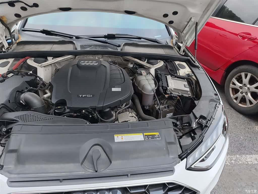 Audi A4L, 2020 22