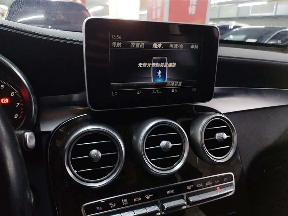 Mercedes-Benz GLC Mercedes-Benz GLC