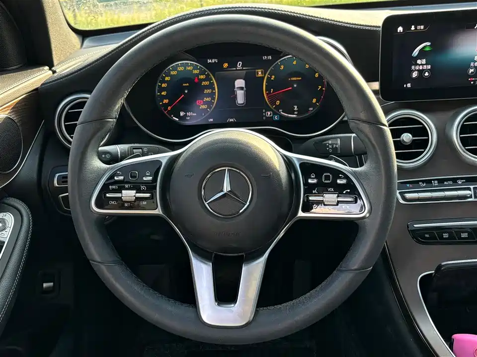 Mercedes-Benz GLC Mercedes-Benz GLC