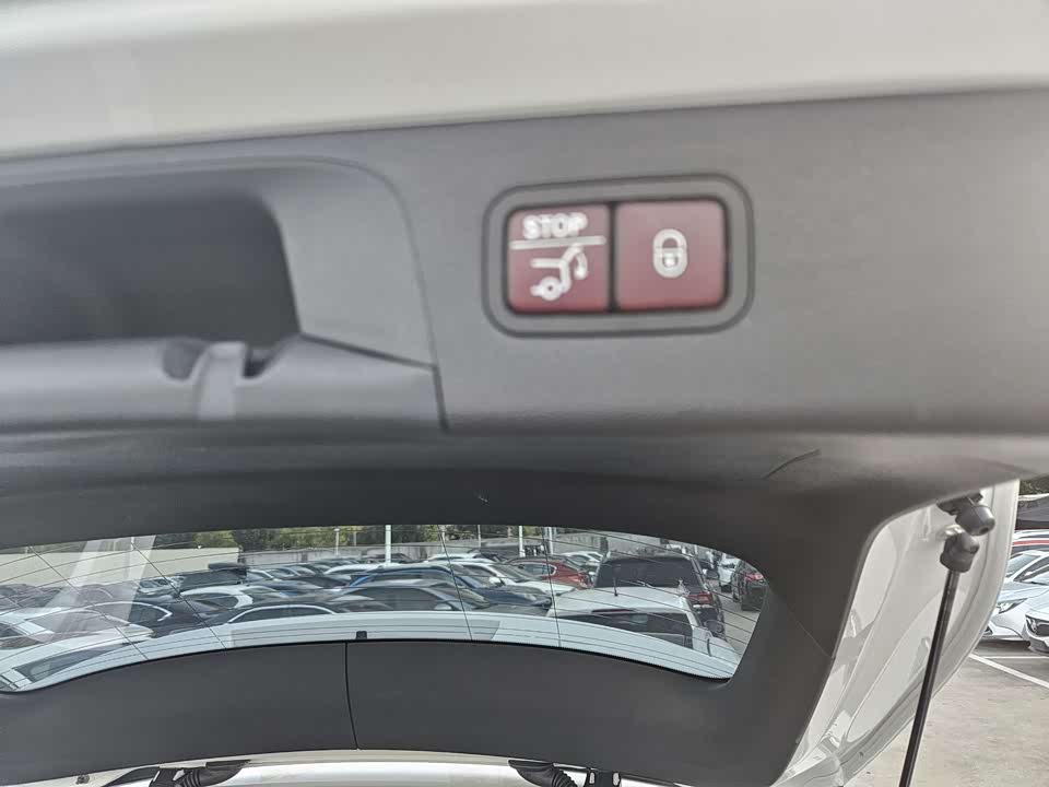 Mercedes-Benz GLC Mercedes-Benz GLC