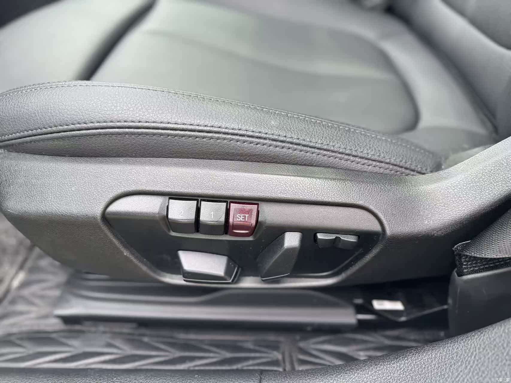 BMW 1 Series, 2020 12
