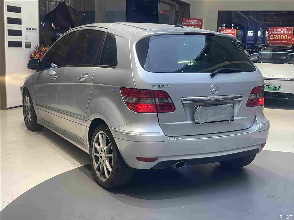 Mercedes-Benz B-Class, 2011 6