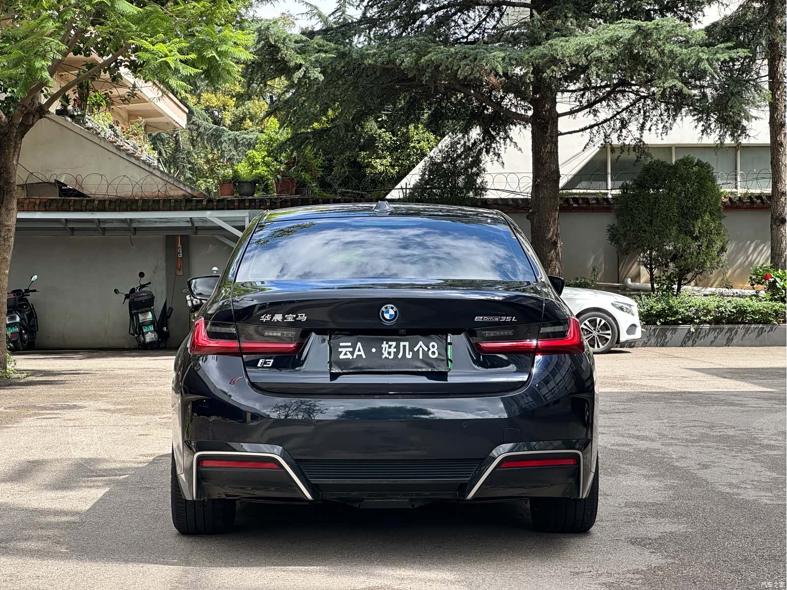 BMW i3, 2023 8