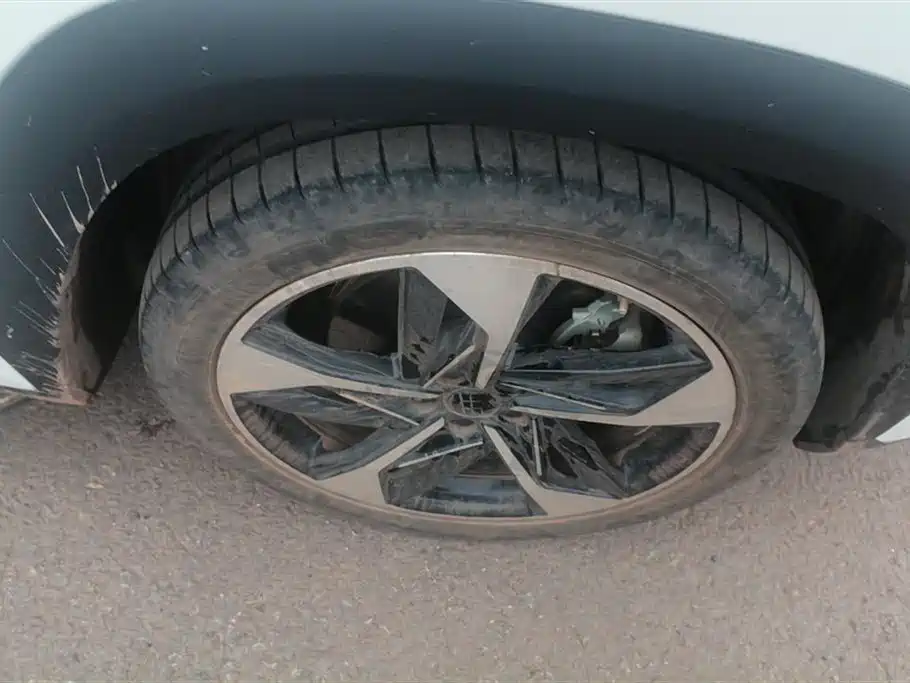 Geely Galaxy Galaxy L7