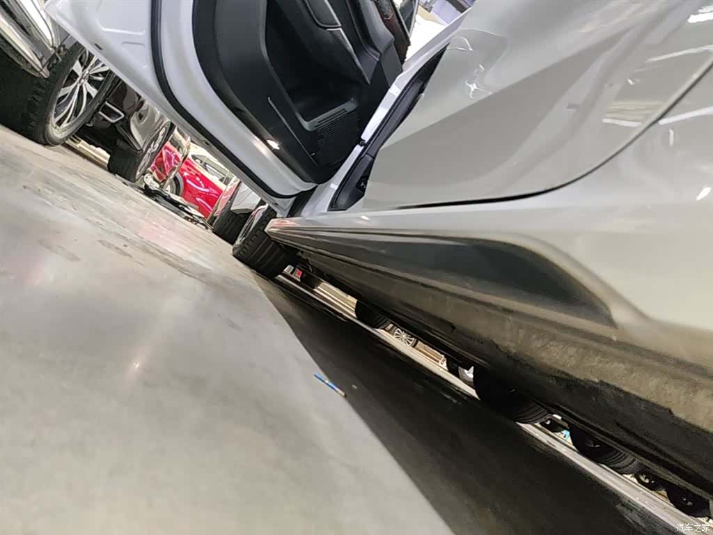 Lynk & Co 01, 2020 22