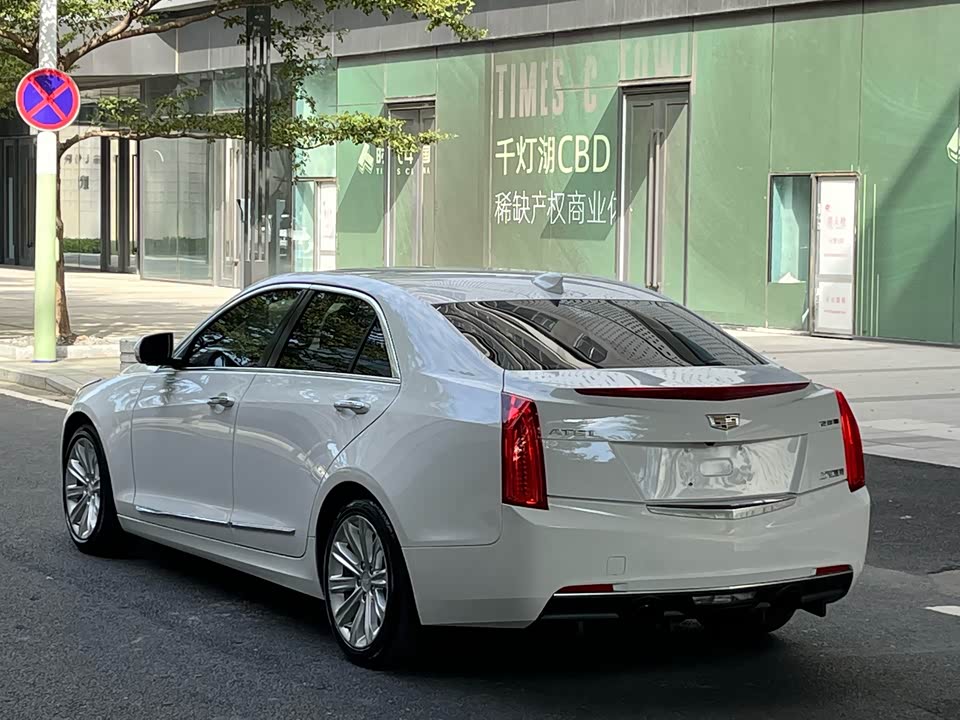 Cadillac ATS-L