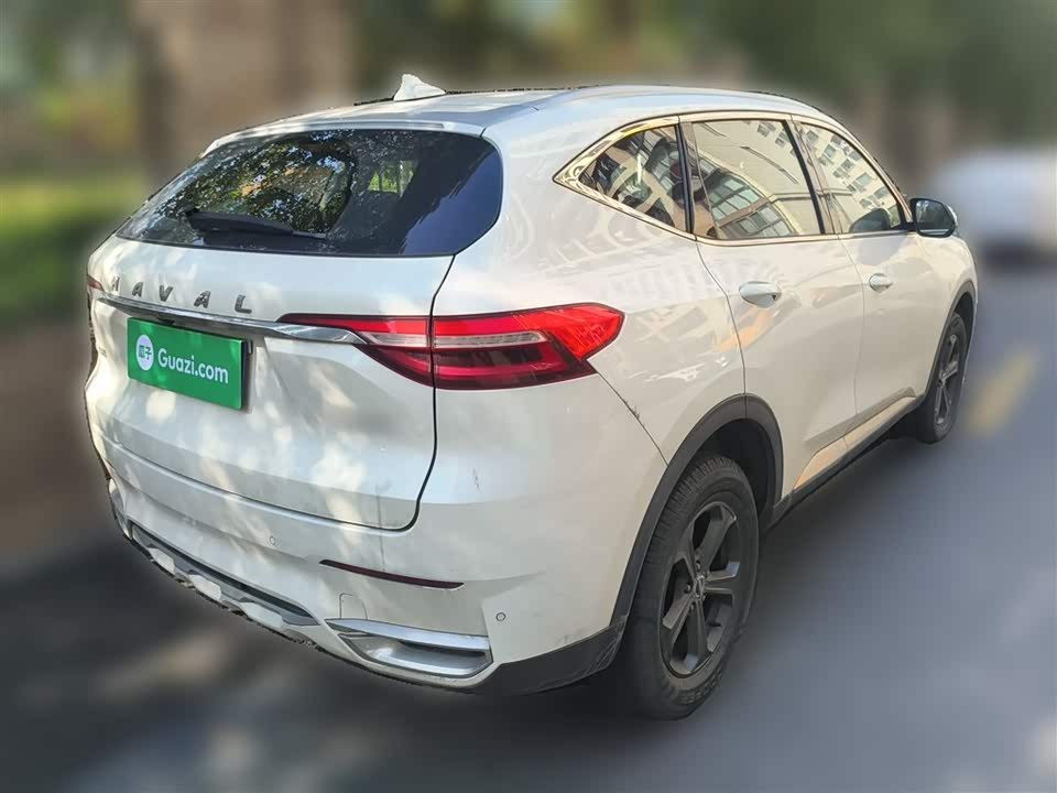 Haval F7