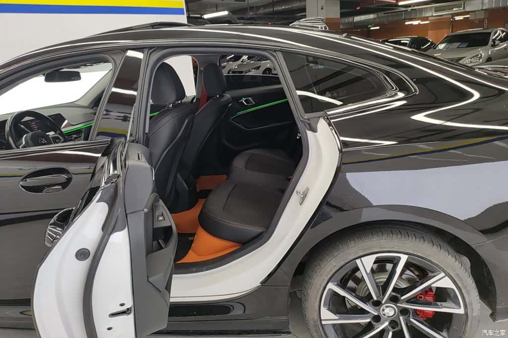 BMW 2 Series, 2021 11