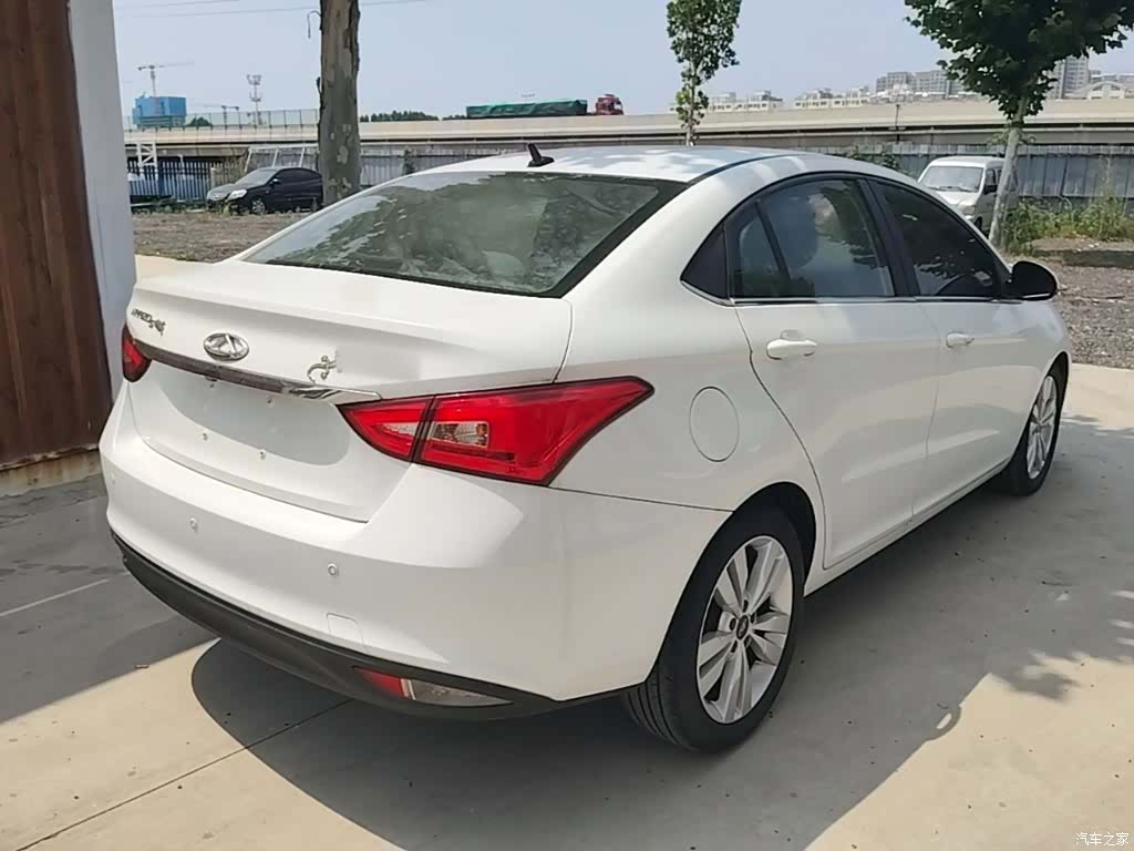Chery 5, 2017 7