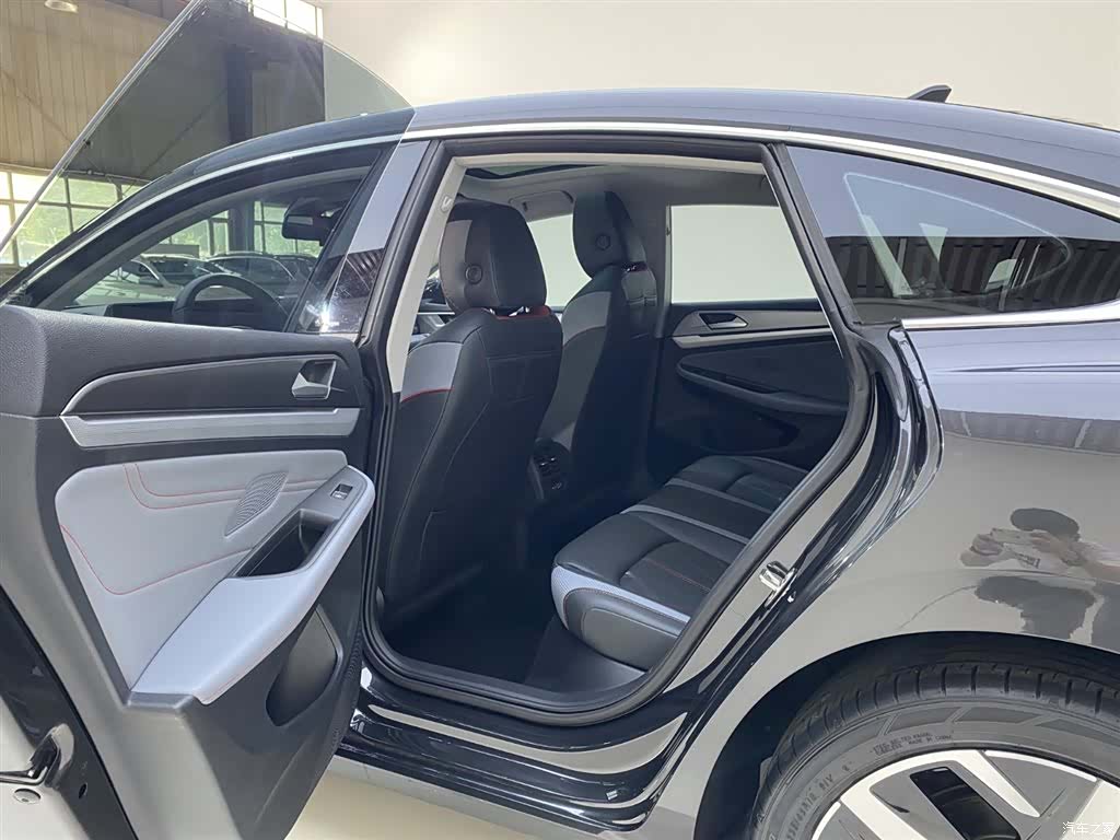 Volkswagen Lamando, 2022 16