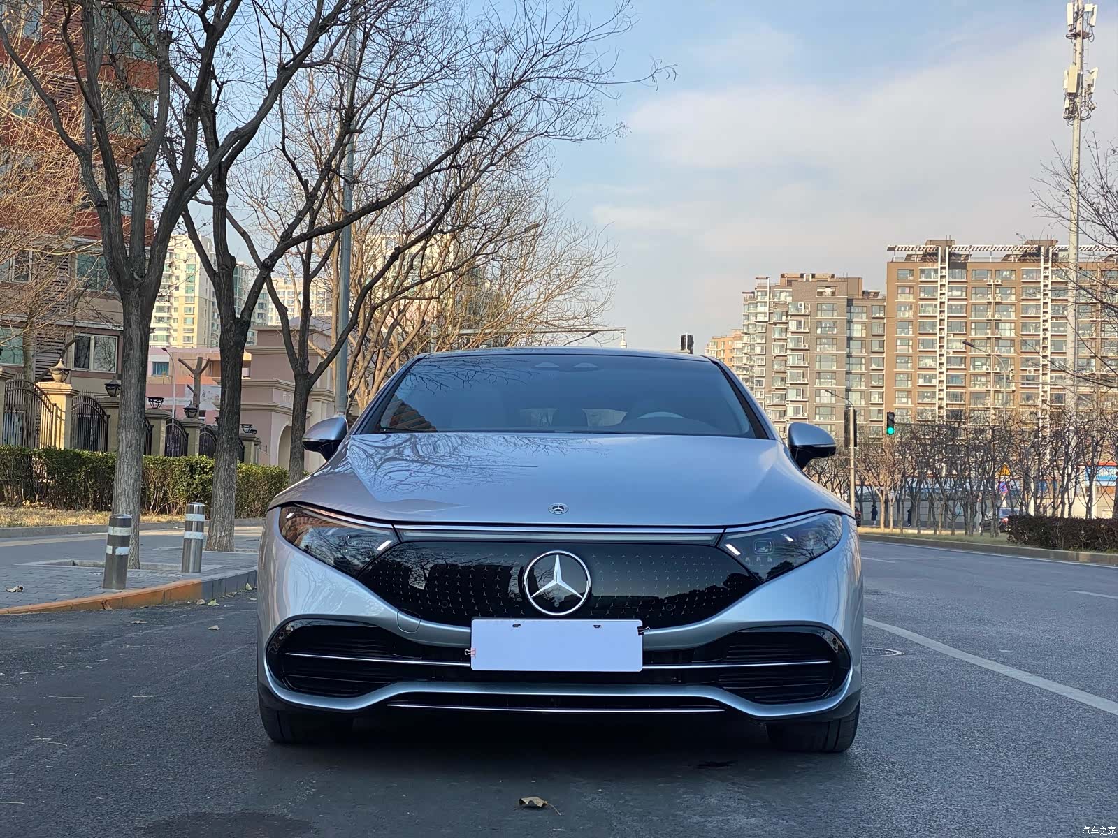 Mercedes-Benz EQS, 2024 2