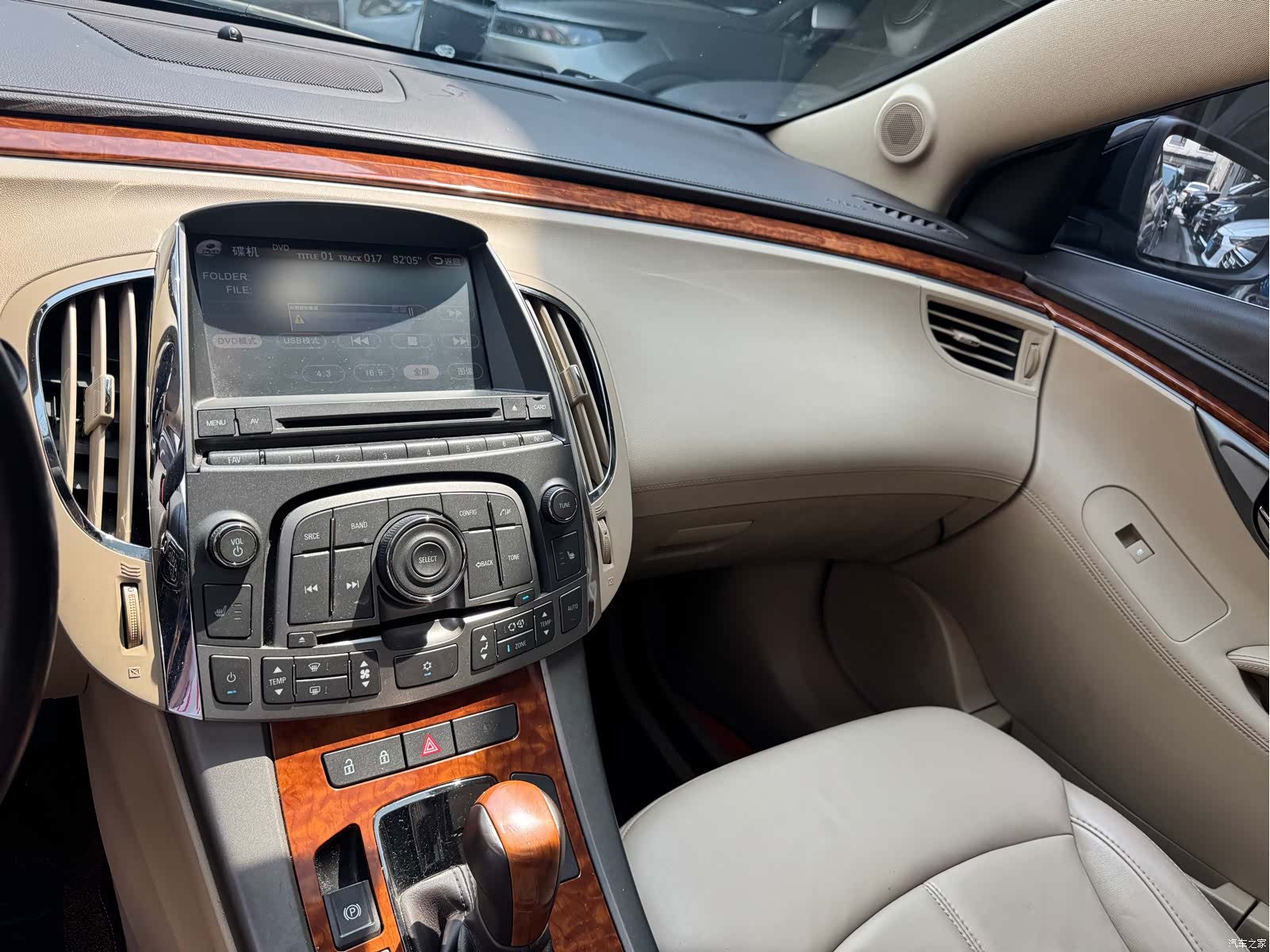 Buick LaCrosse, 2012 15