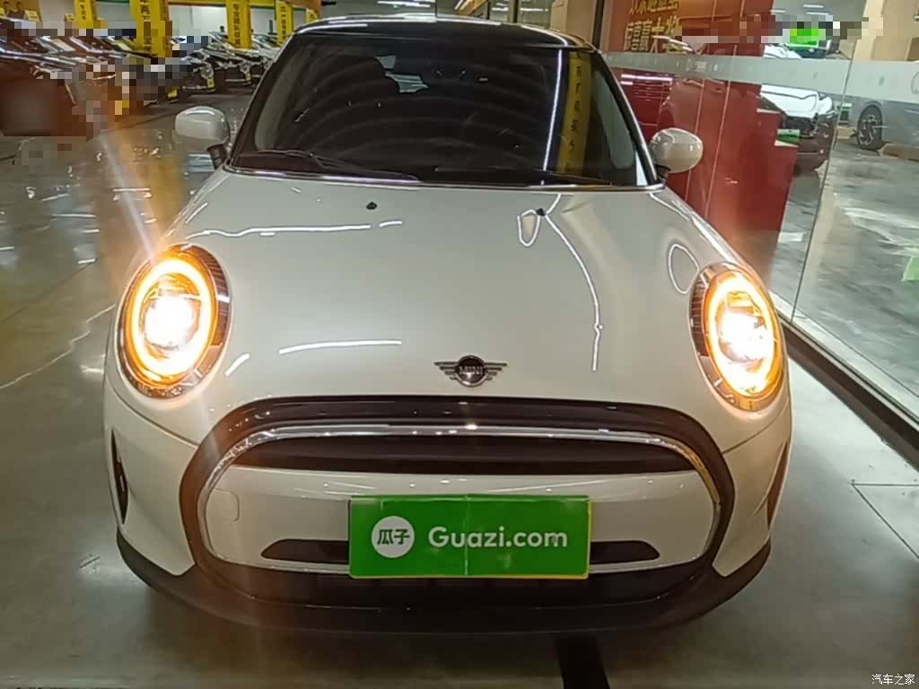 Mini ONE, 2024 3