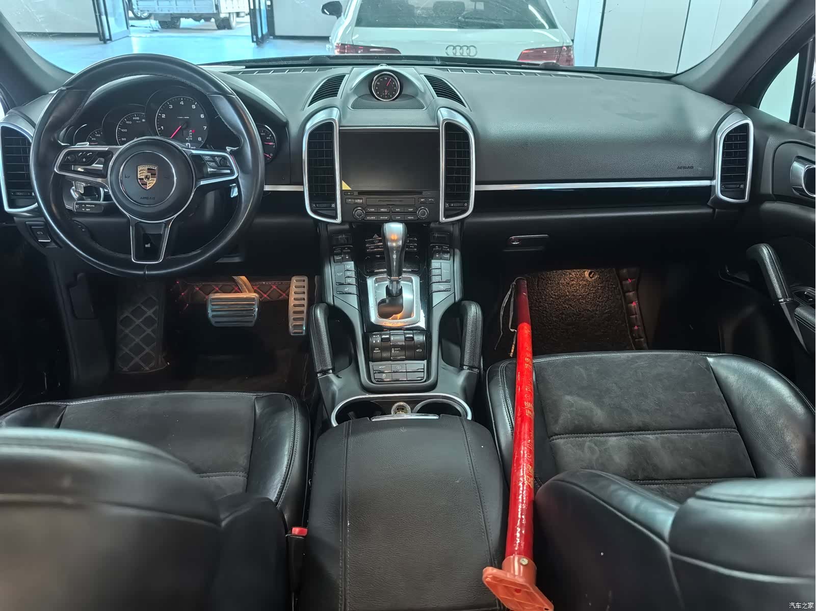 Porsche Cayenne, 2017 9