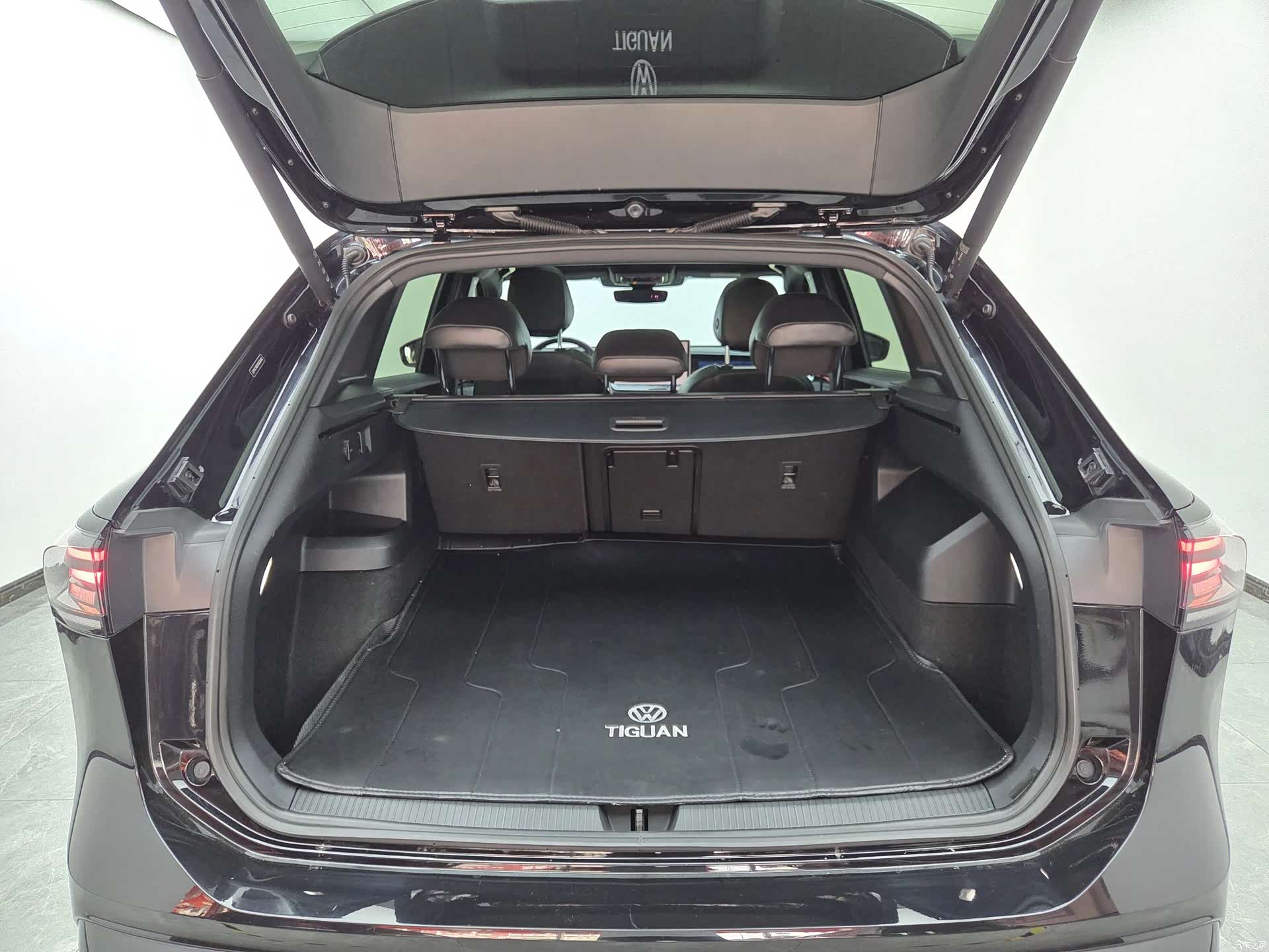 Volkswagen Tiguan L, 2024 13