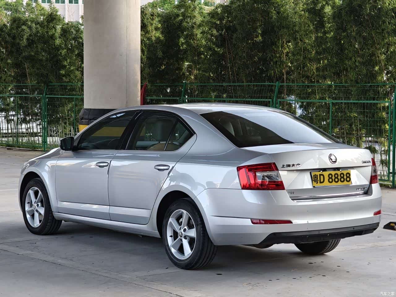 Skoda Octavia, 2014 4