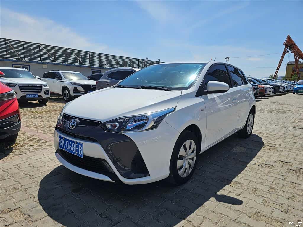 Toyota YARiS L