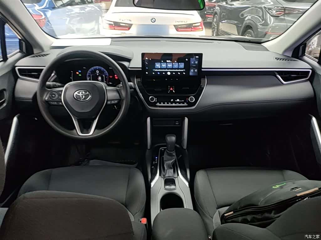 Toyota Frontlander, 2024 10