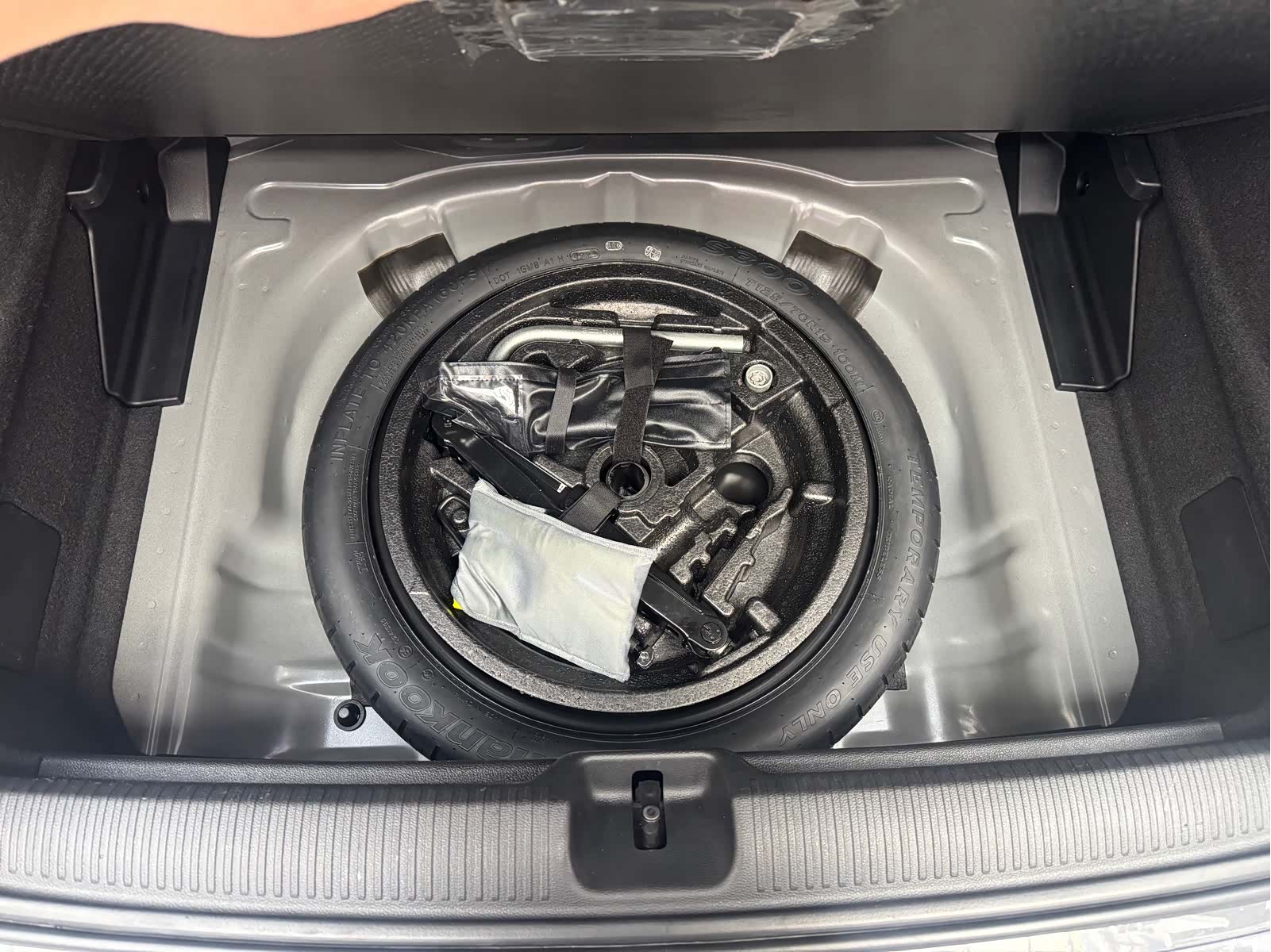 Audi Q2L, 2022 12
