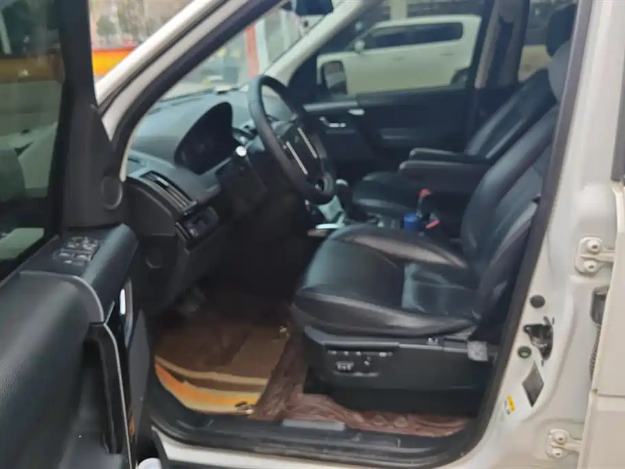 Land Rover Freelander 2