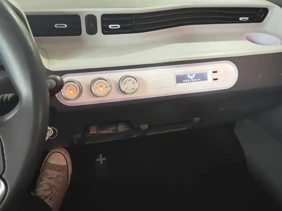 Wuling Hongguang MINIEV