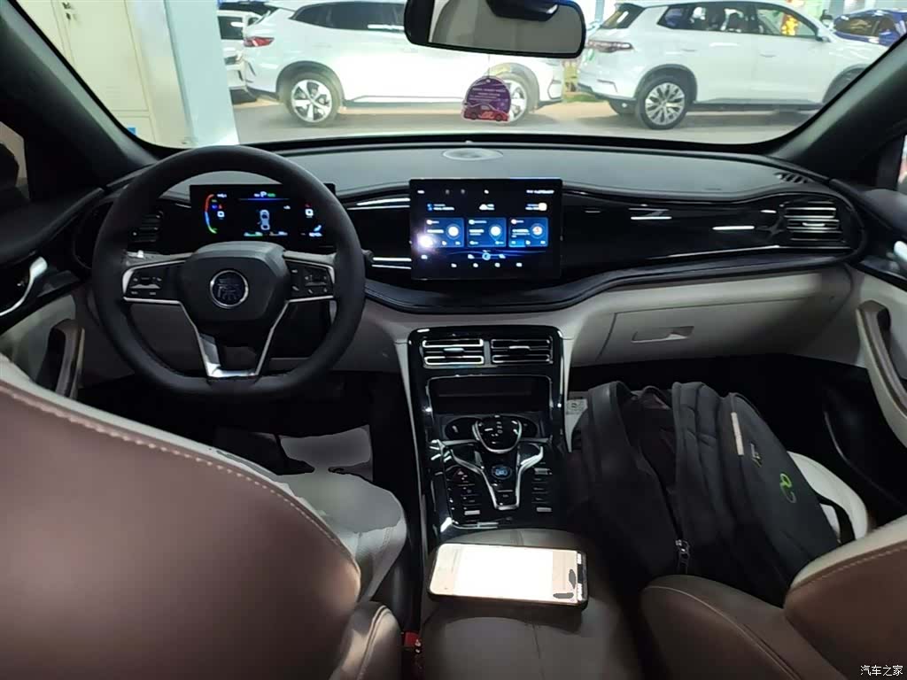 BYD Qin, 2024 10