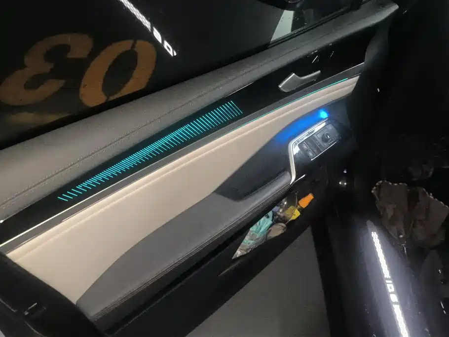 Volkswagen ID.6 CROZZ