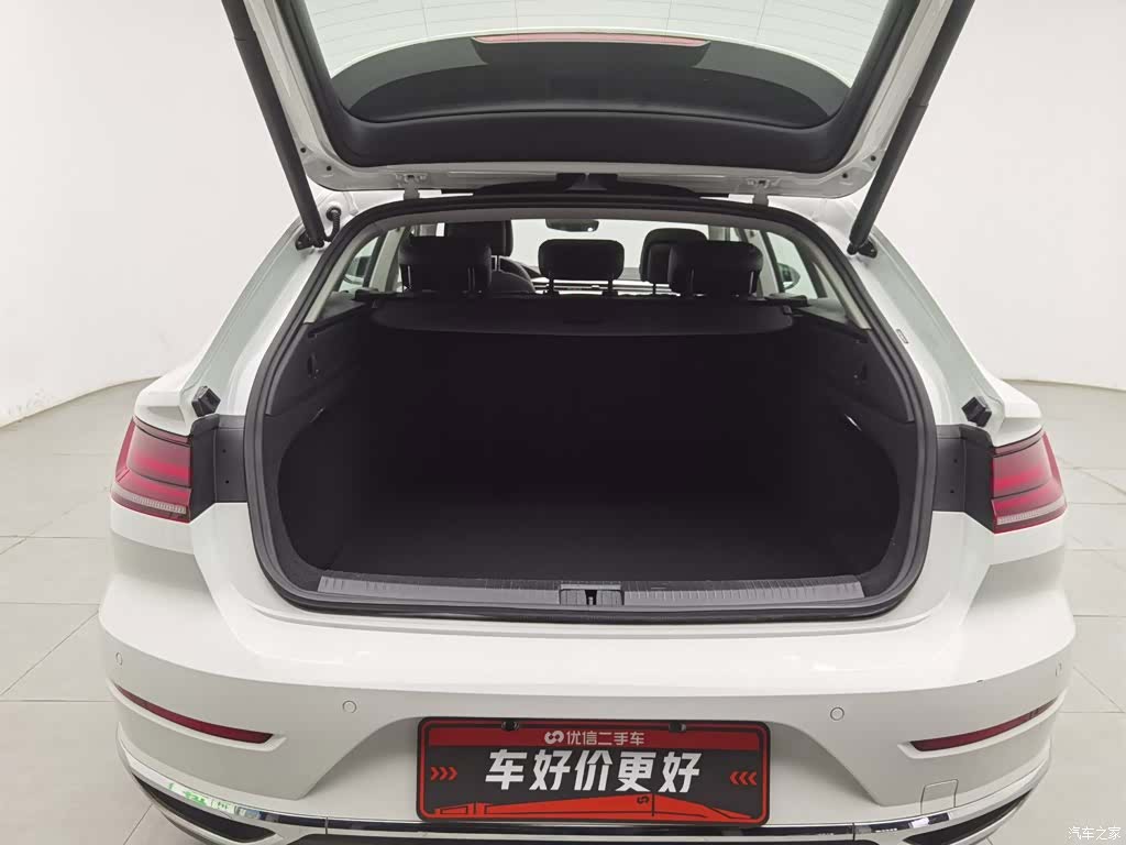 Volkswagen CC, 2021 16