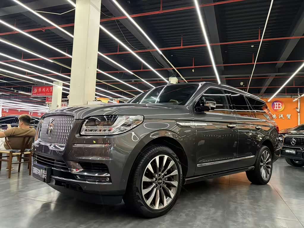 Lincoln Navigator 2018 3.5T V
