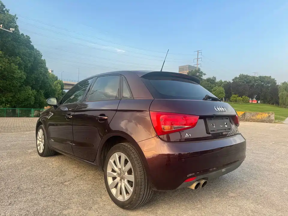 Audi A1