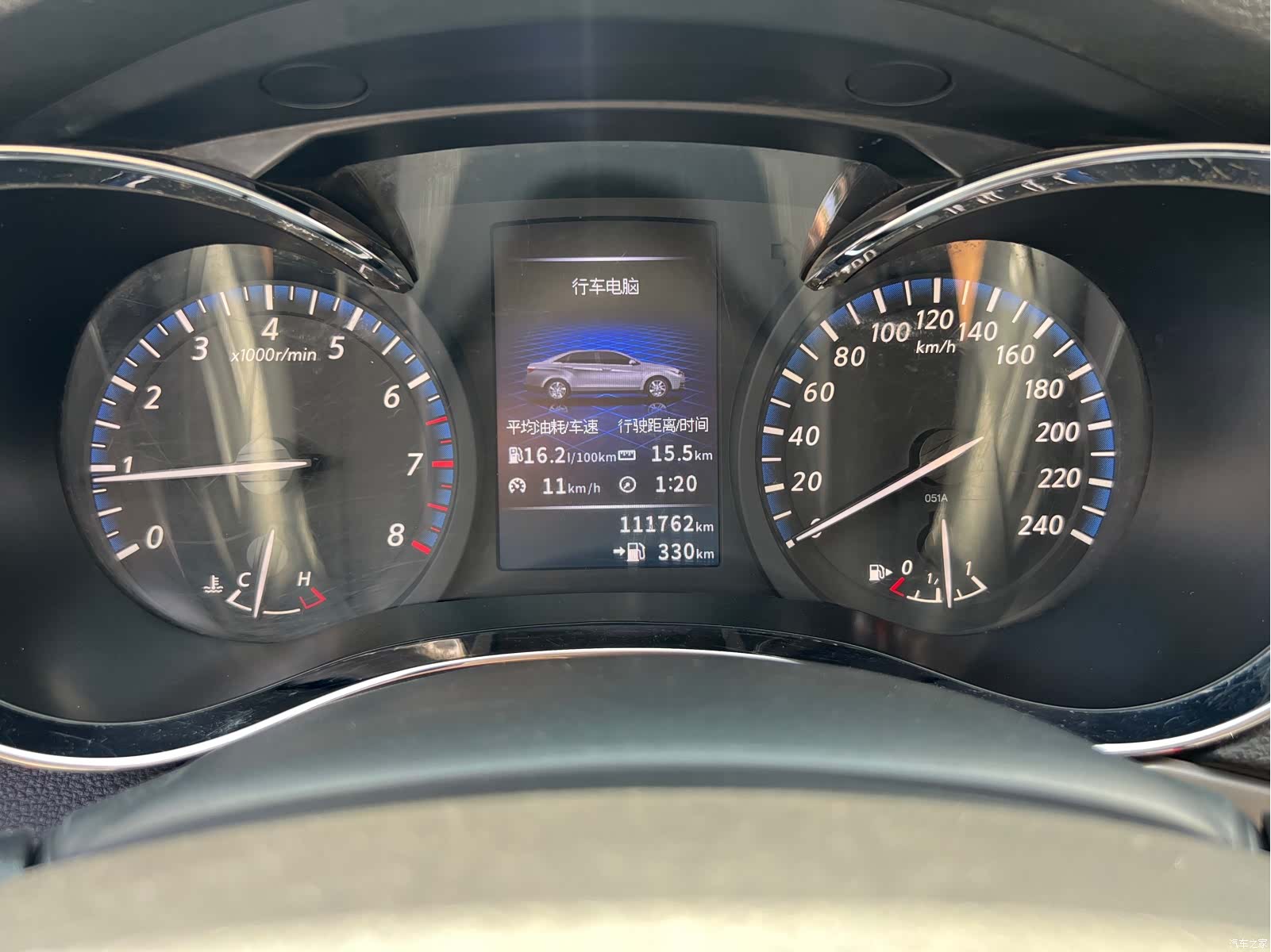 Nissan D60, 2018 13