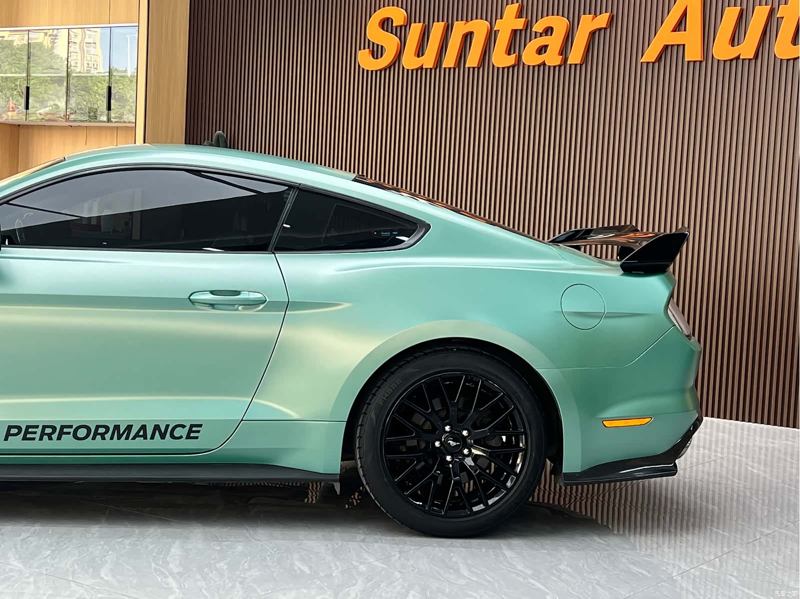 Ford Mustang, 2017 15