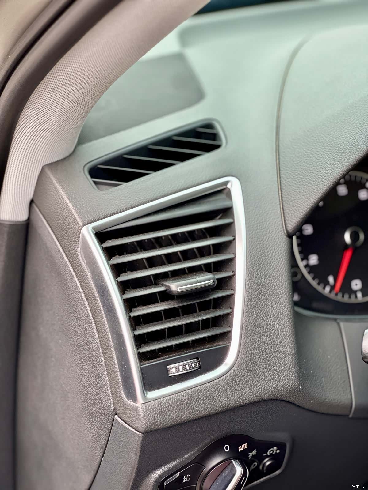 Audi Q5, 2017 25