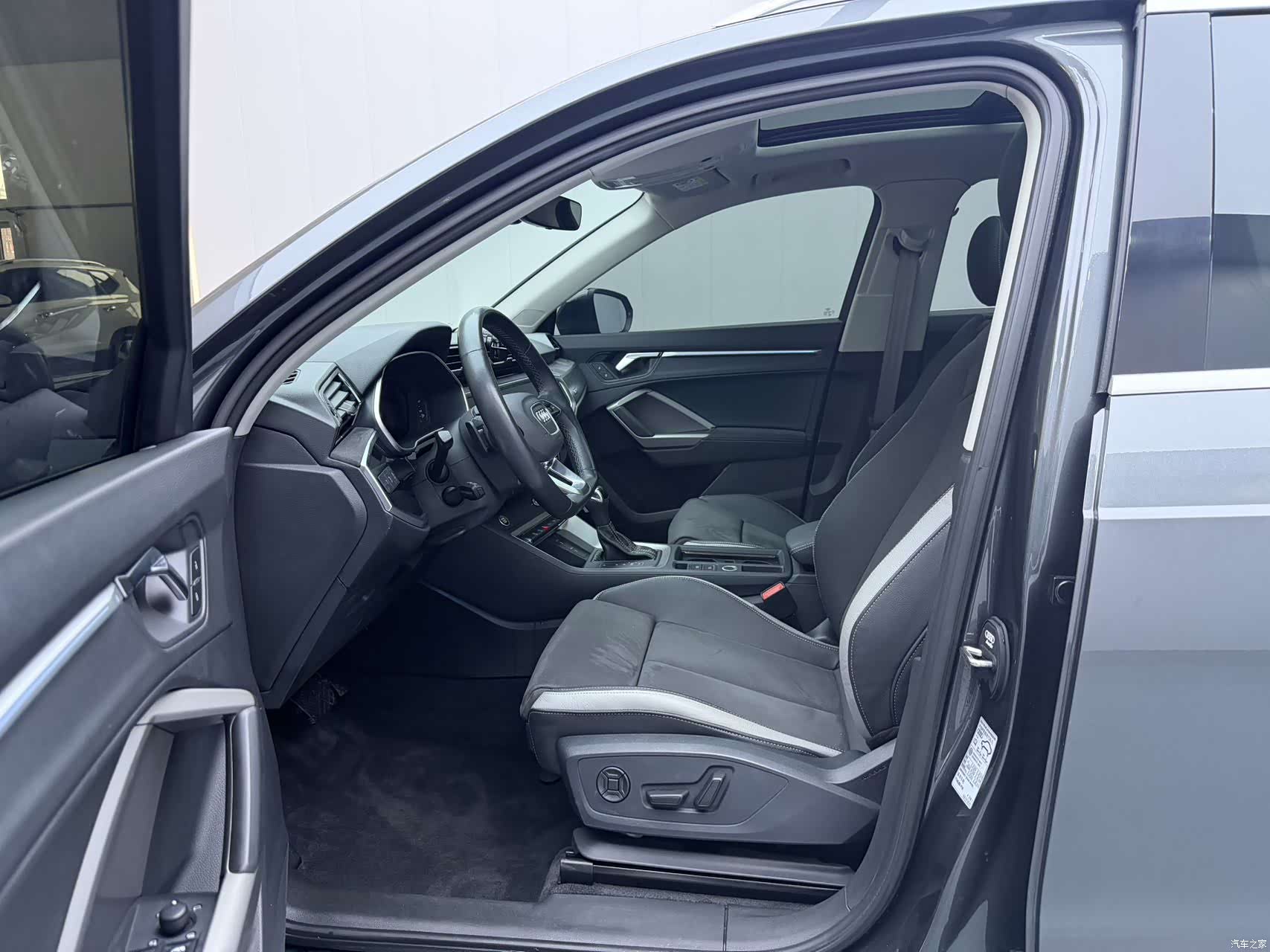 Audi Q3, 2022 7
